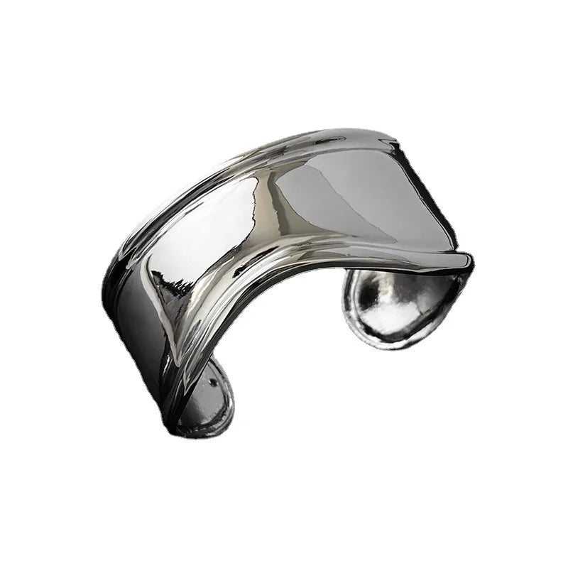 Opening Metal Bracelet