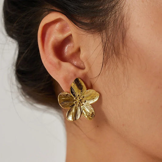 French Vintage Gold Flower Stud Earrings